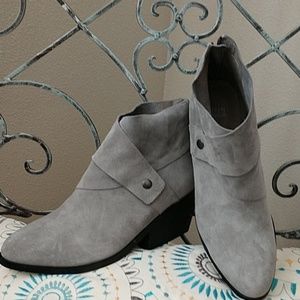 Eileen Fisher Peer Bootie